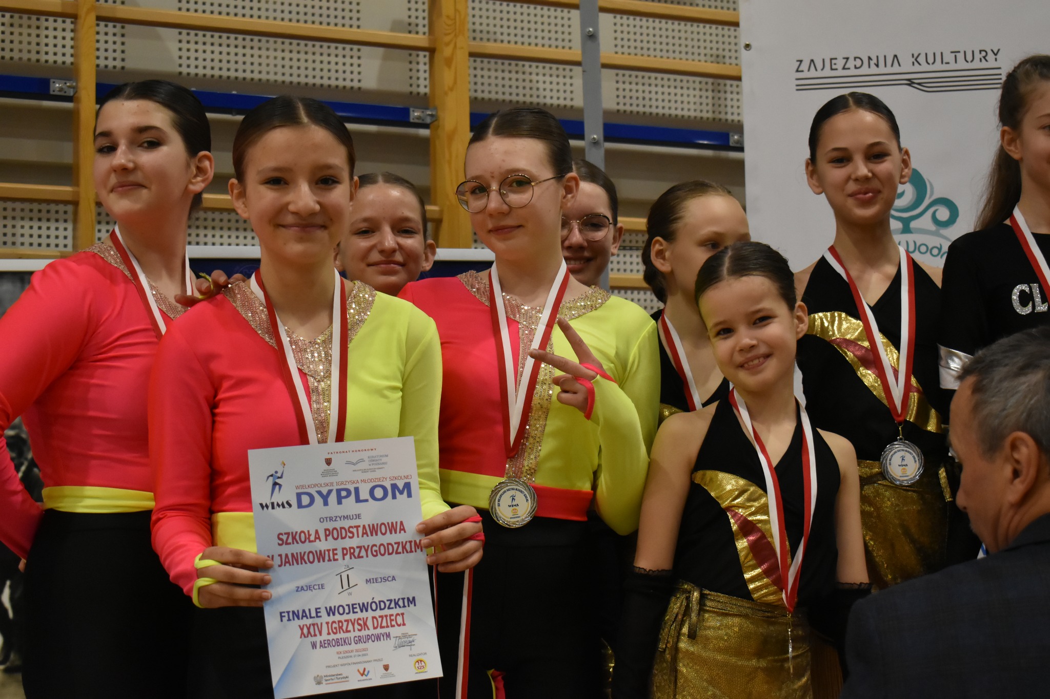 Szkoła Podstawowa W Jankowie Przygodzkim Szkoła Podstawowa w Jankowie Przygodzkim – Ulica Szkolna 4, Janków